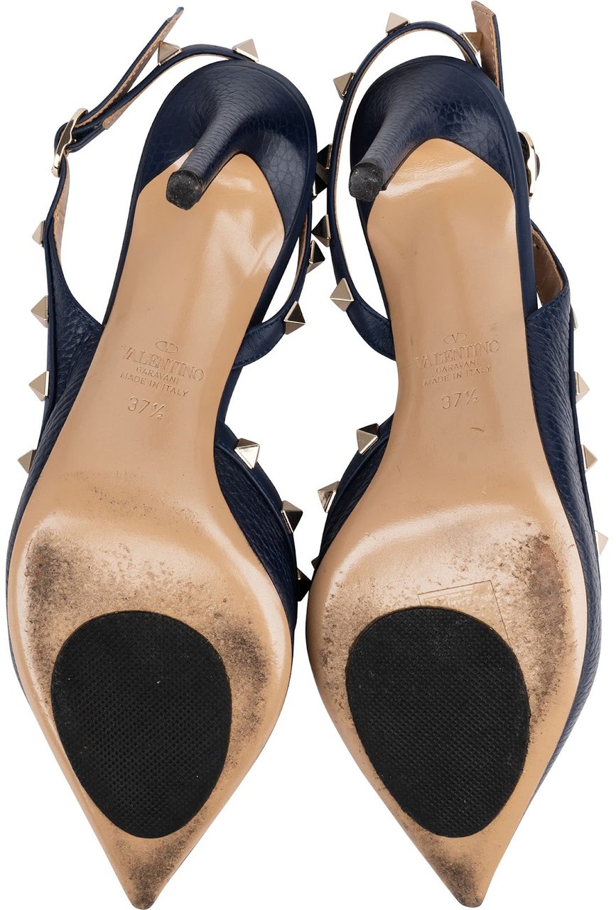 Valentino Garavani Grained Navy Calfskin Rockstud Slingback Pumps (37,5) Navy
