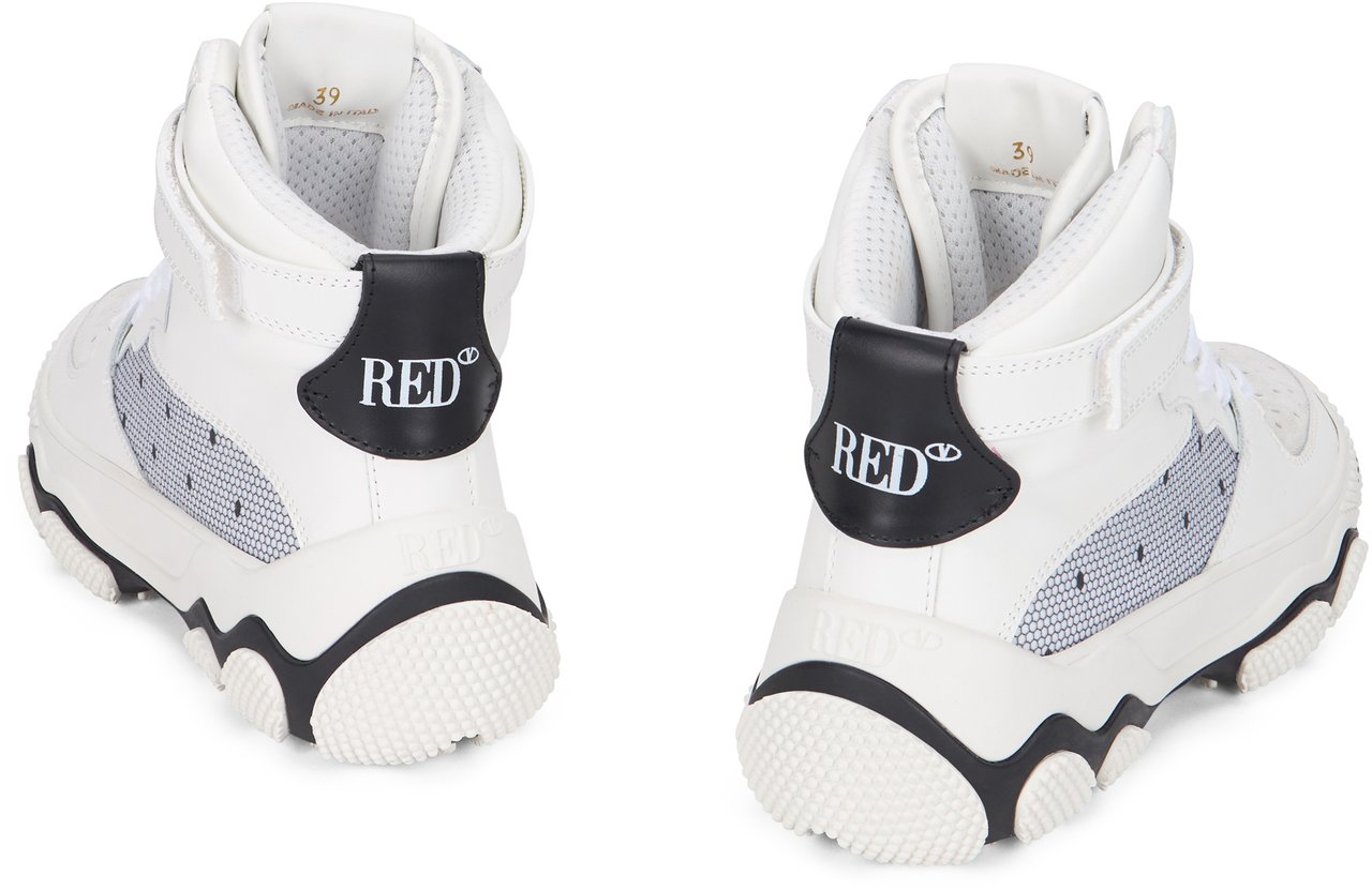 Valentino White sportswear shoes, casual and versatile. Wit