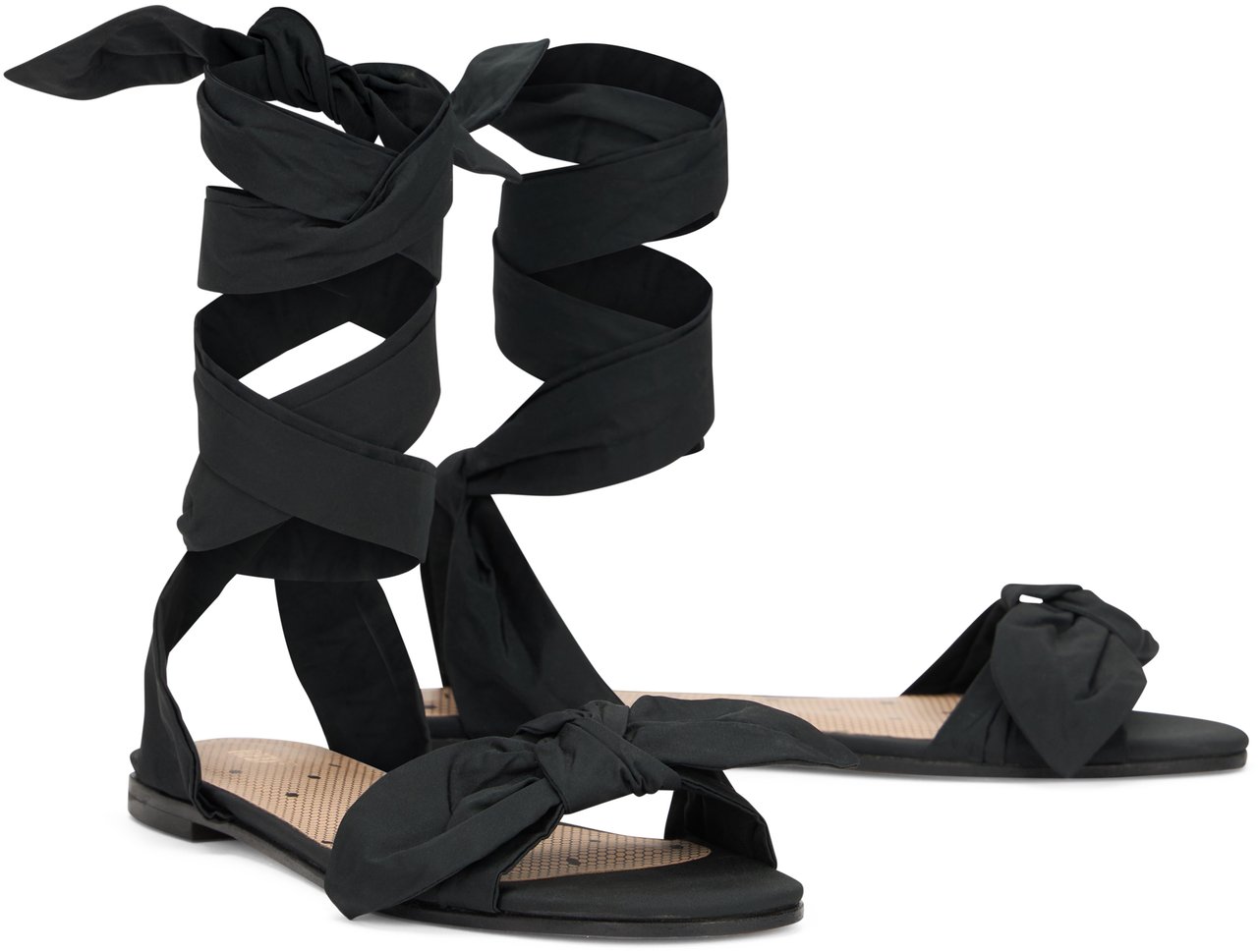 Valentino Elegant black sandal with woven straps. Zwart