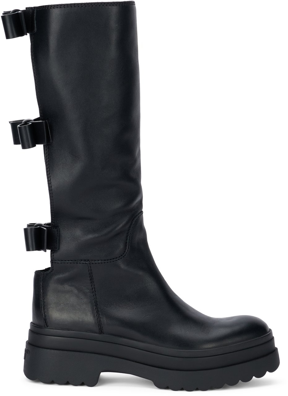 Valentino High black boot with opening at the back from a refined design. Zwart
