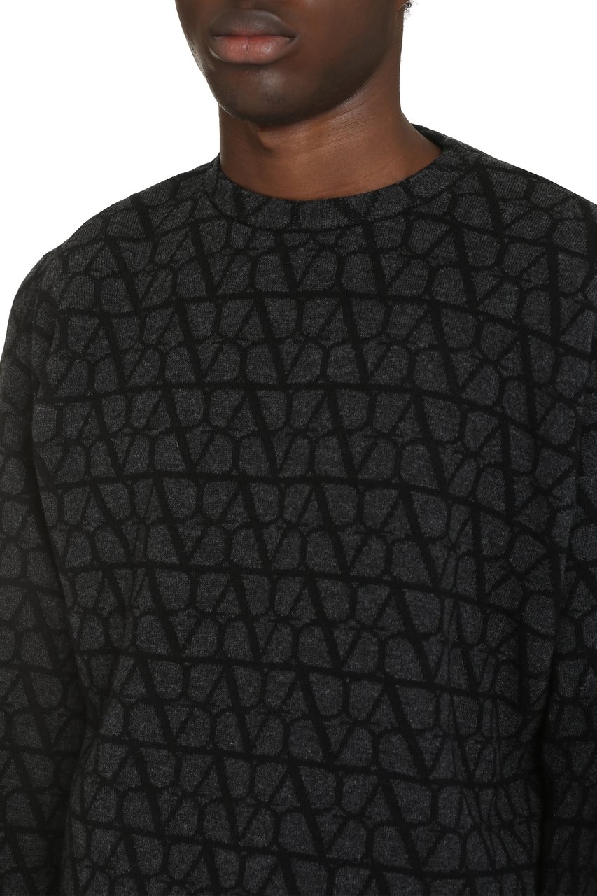 Valentino Crew-neck wool sweater Grijs