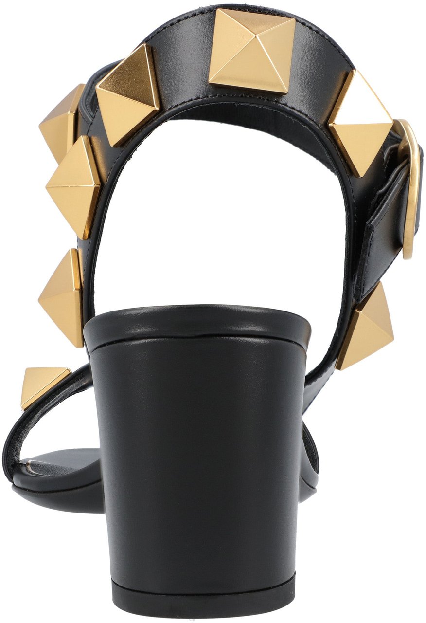 Valentino Roman Stud Calfskin Sandal Zwart