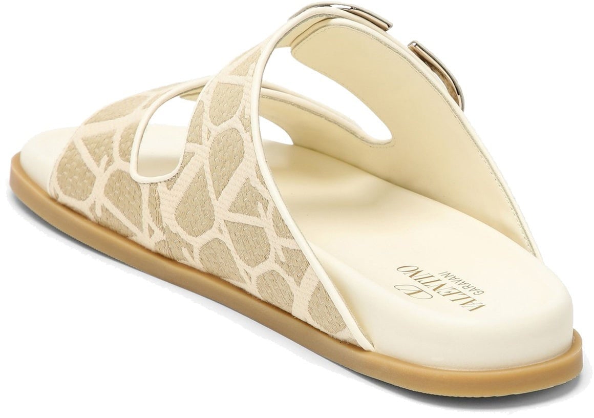 Valentino Valentino Garavani Toile Iconographe Flat Sandals Beige