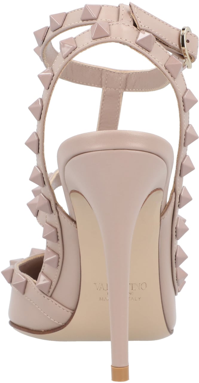 Valentino Pointed Toe Rockstud Pumps With Adjustable Ankle Strap Neutraal
