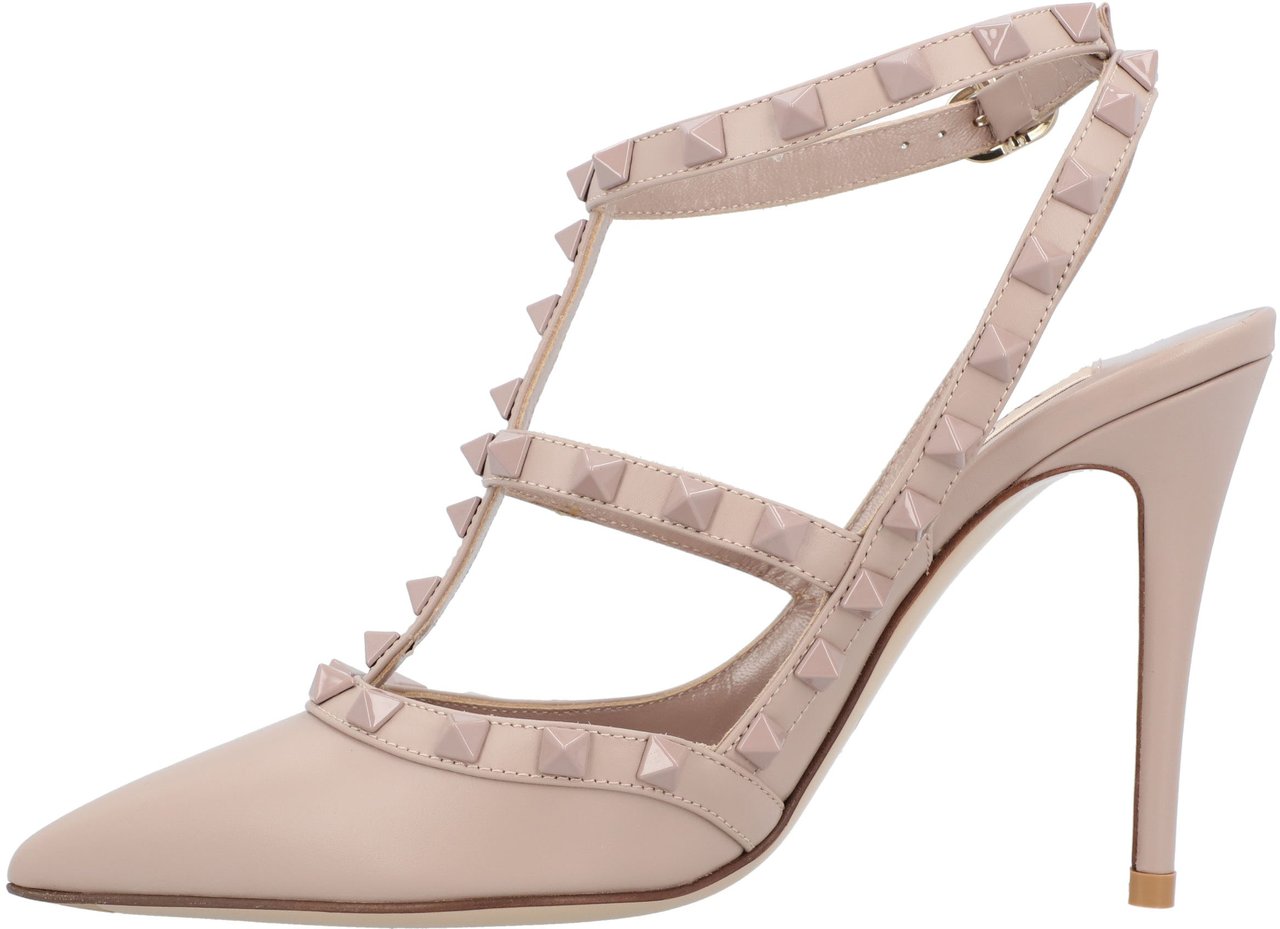 Valentino Pointed Toe Rockstud Pumps With Adjustable Ankle Strap Neutraal