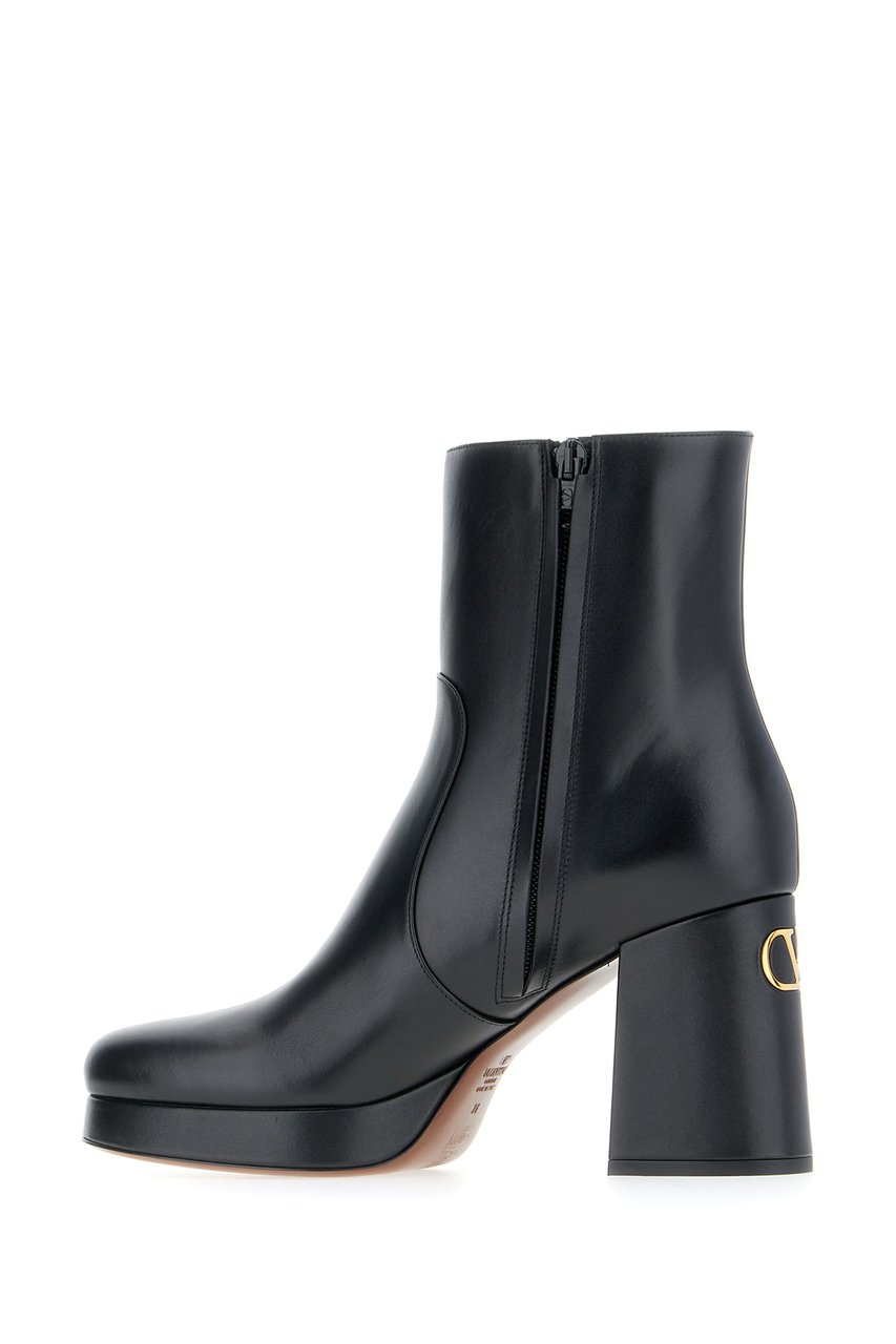Valentino Valentino Black leather boots Zwart