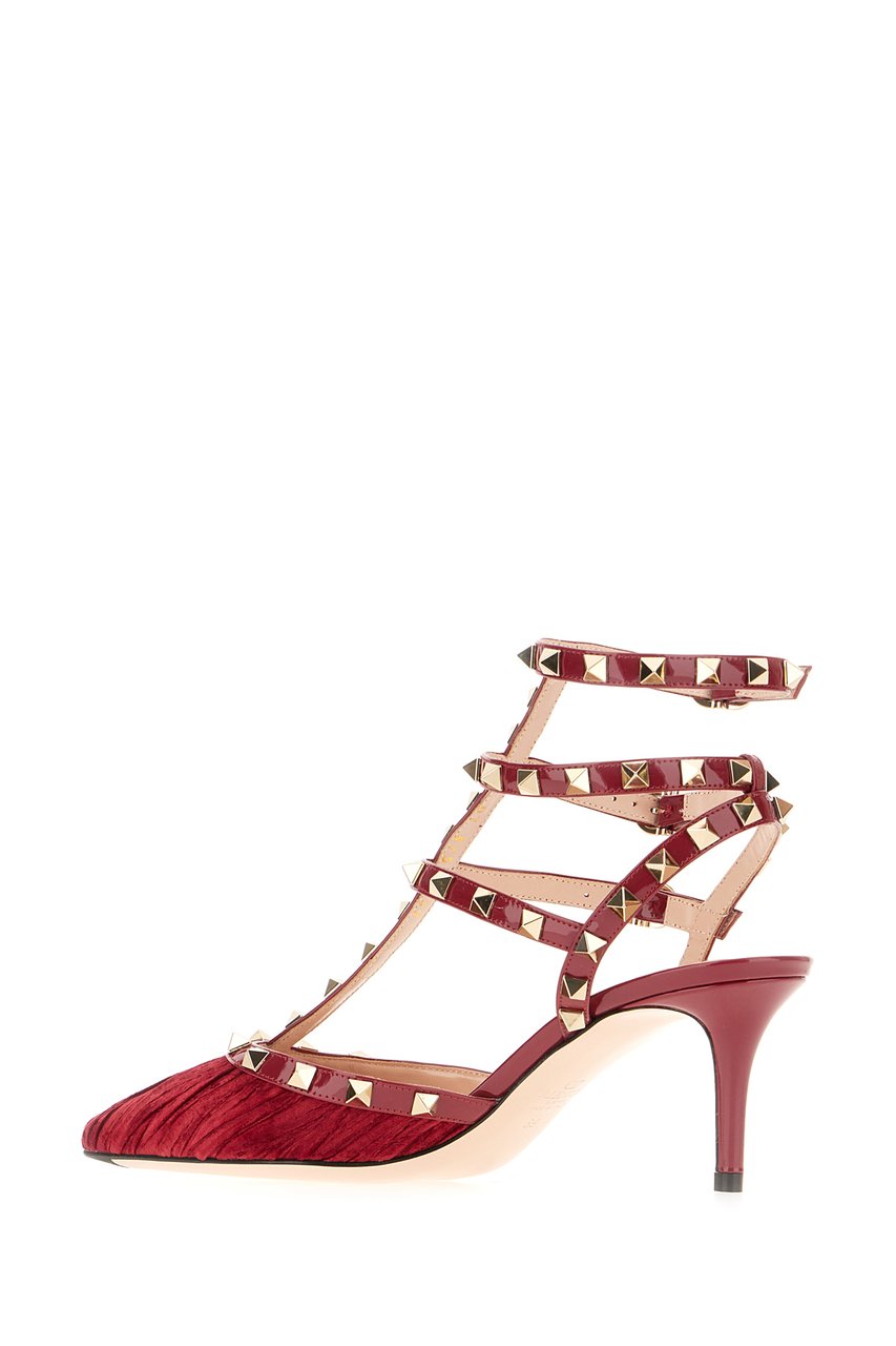 Valentino Valentino Red velvet pumps Rood