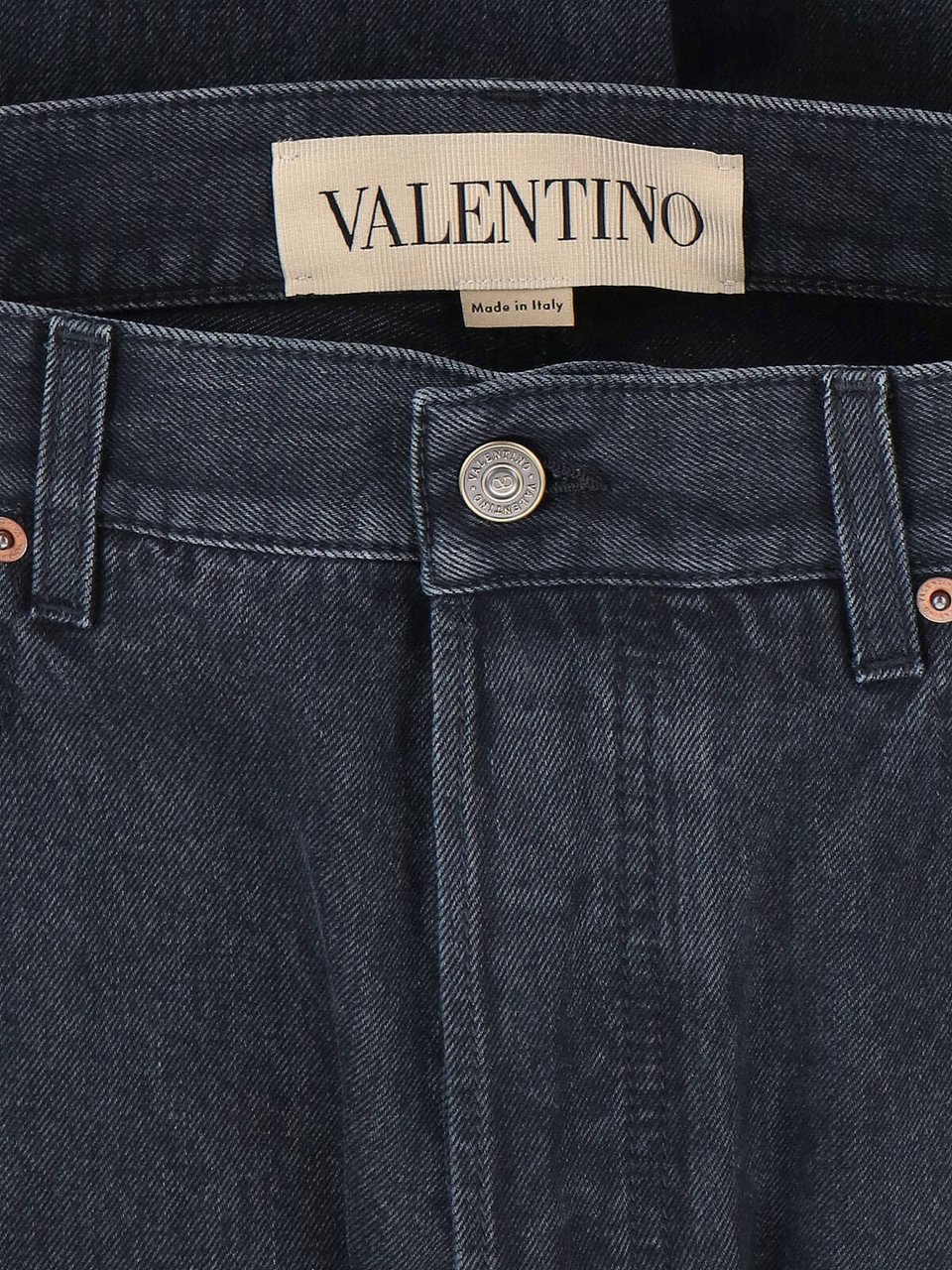 Valentino Straight-Leg Black Denim Jeans with Logo Patch Blauw
