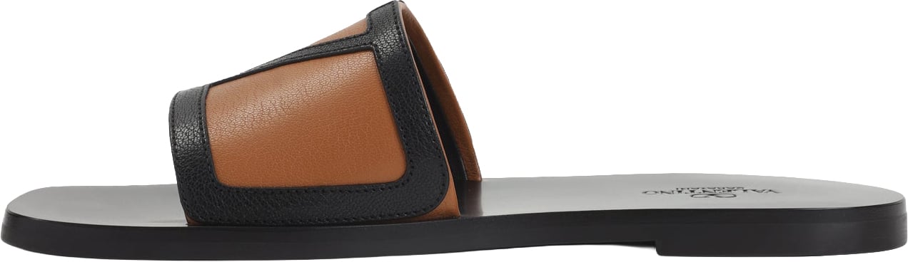 Valentino Garavani Leather Sandals Divers