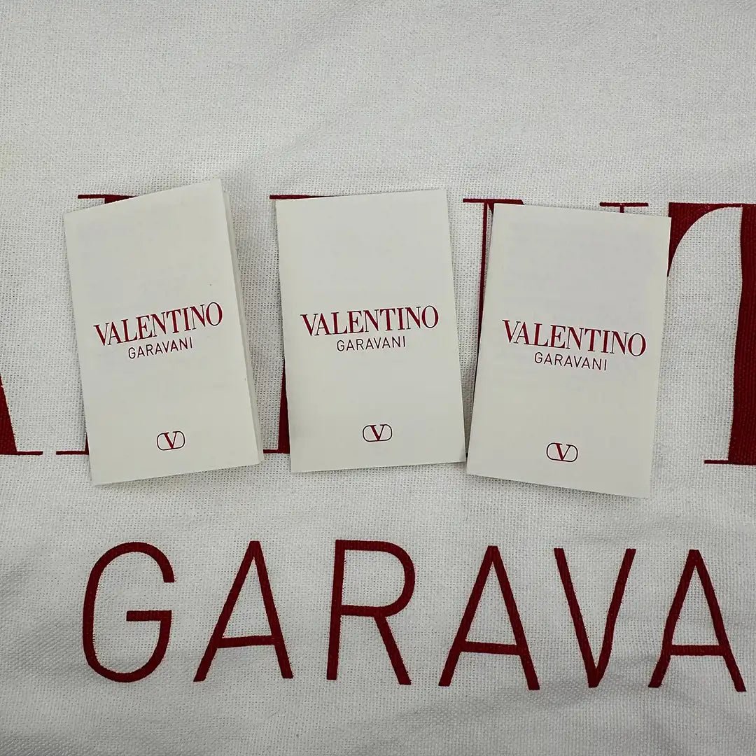 Valentino Valentino Garavani VLOGO Large Leather Shopper Bag / Mint Condition Zwart