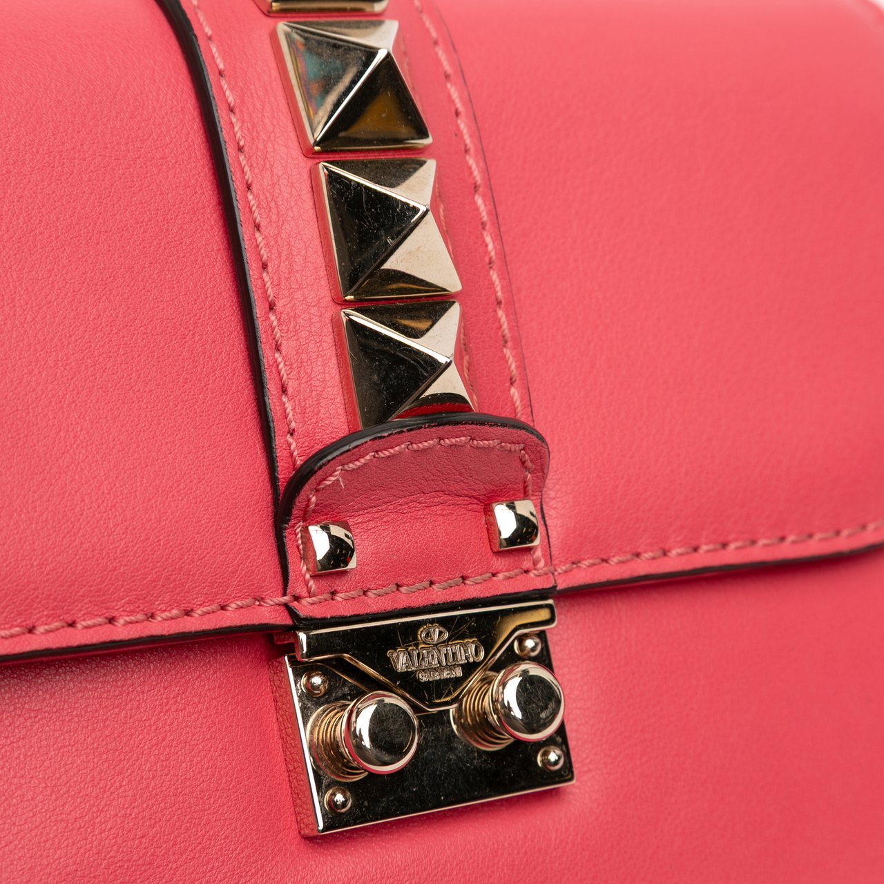 Valentino Small Rockstud Glam Lock Crossbody Roze