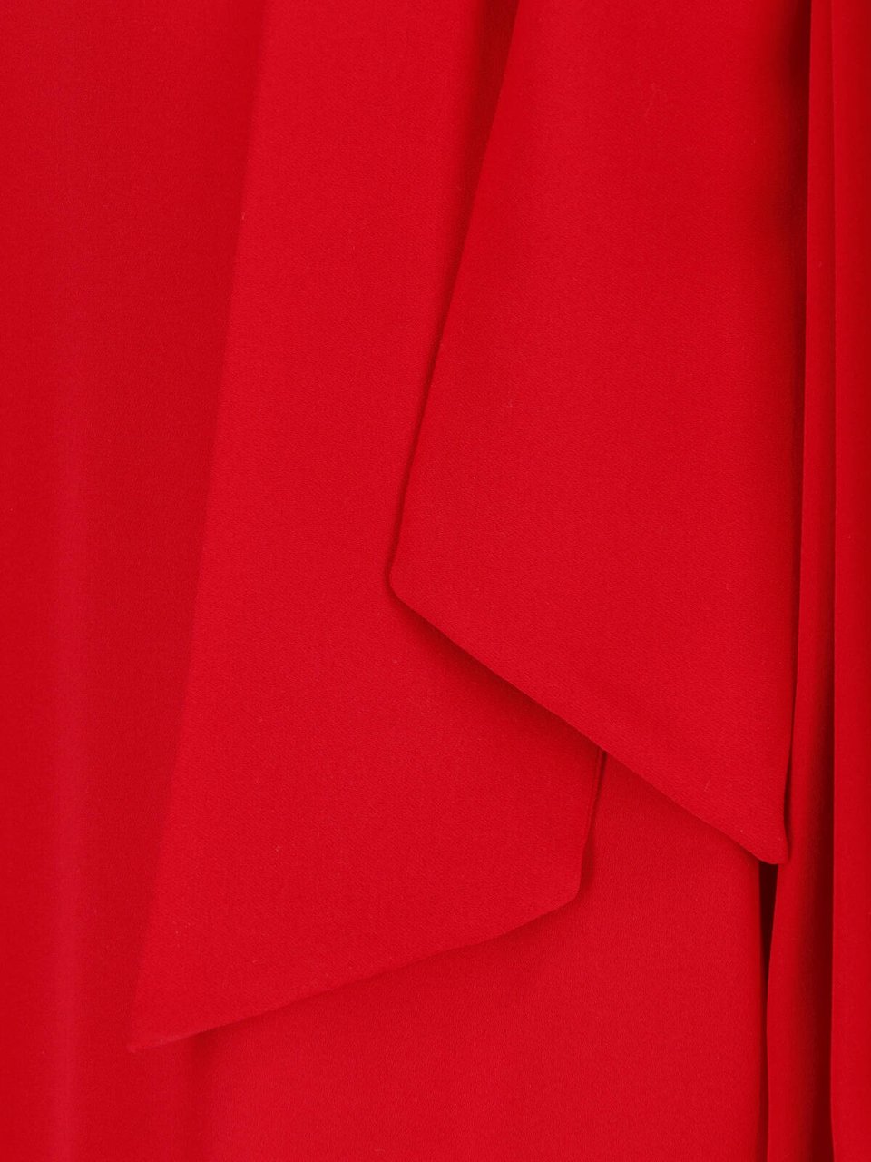 Valentino Classic Button-Down Blouse with Bow Tie Neckline Rood