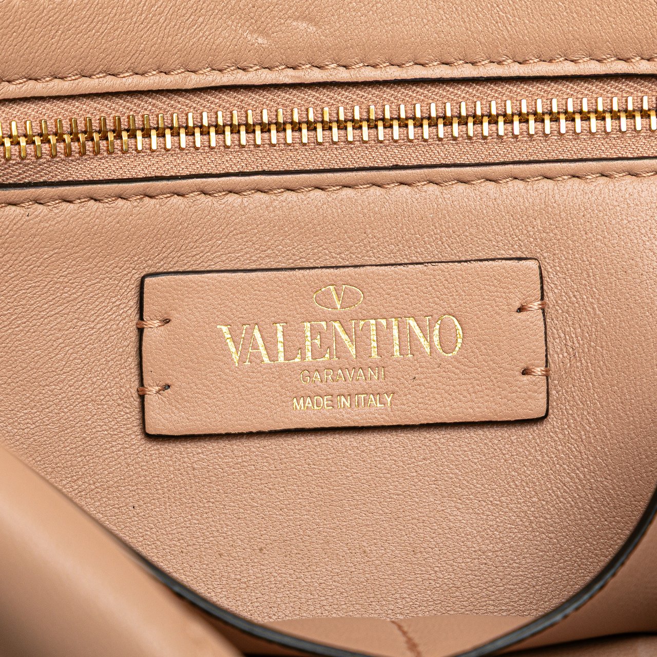 Valentino Large Nappa Roman Stud Satchel Roze
