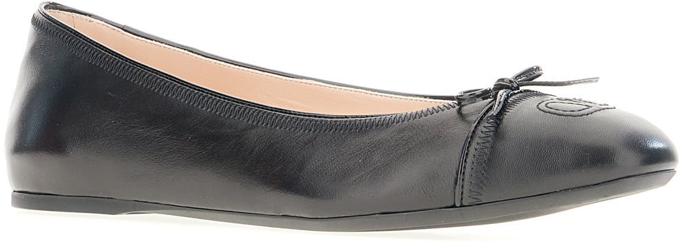 Valentino Garavani Black leather ballerinas Zwart
