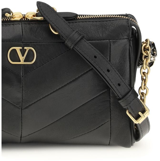 Valentino Garavani Valentino Garavani Black Lamb Ovis Aries Aries Shoulder Bag Zwart