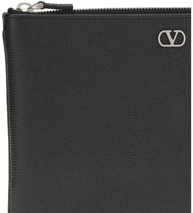 Valentino Garavani Black Calf Leather Bos Taurus Clutch Bag Zwart