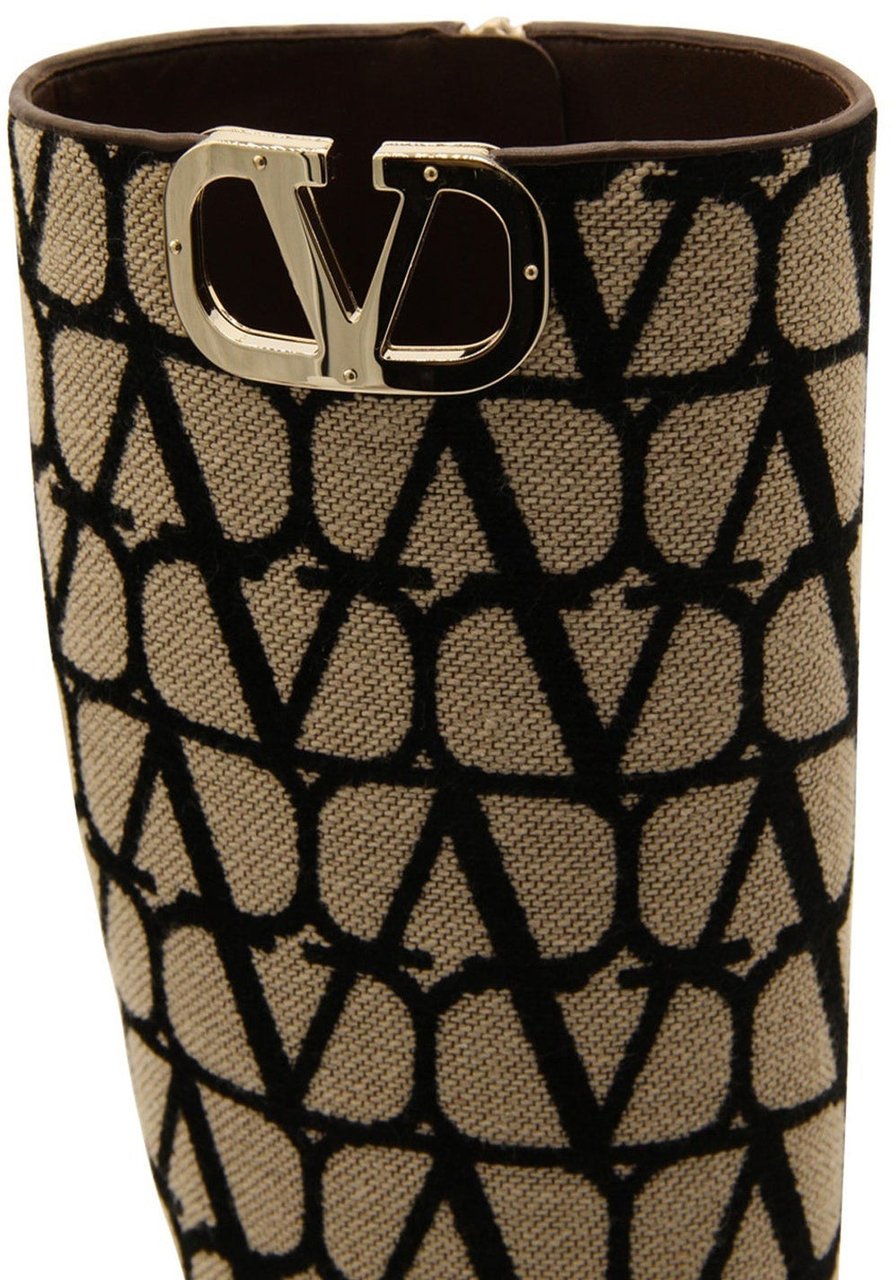 Valentino Garavani Valentino Garavani Canvas Logo Boots Beige