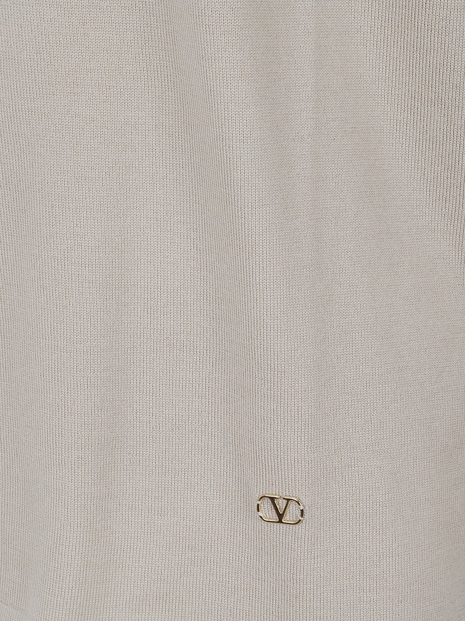 Valentino Garavani Long-Sleeve Polo Shirt with VLogo in Fine Virgin Wool Grijs