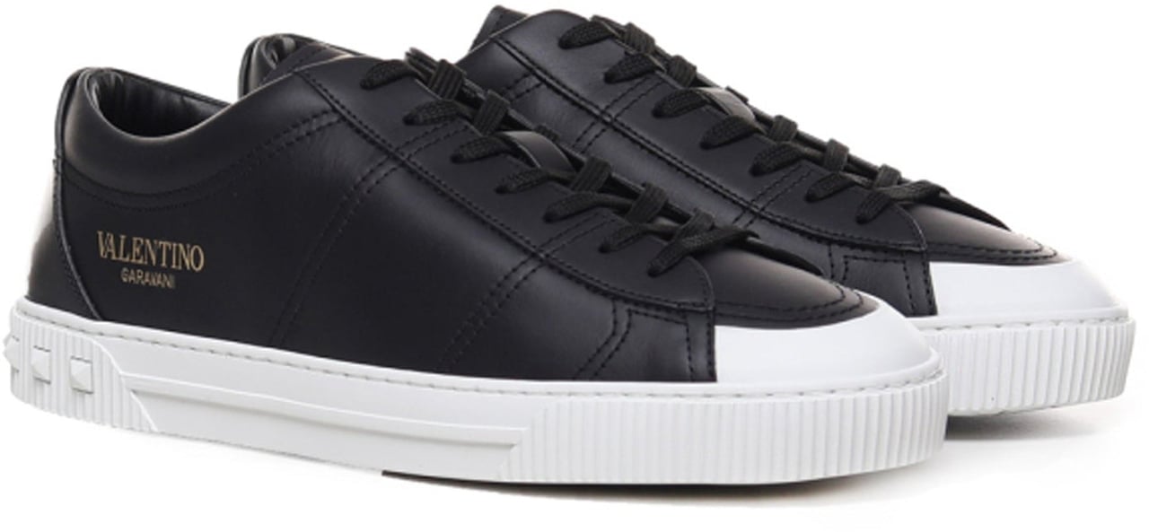 Valentino Garavani Valentino Garavani Leather Sneakers Zwart