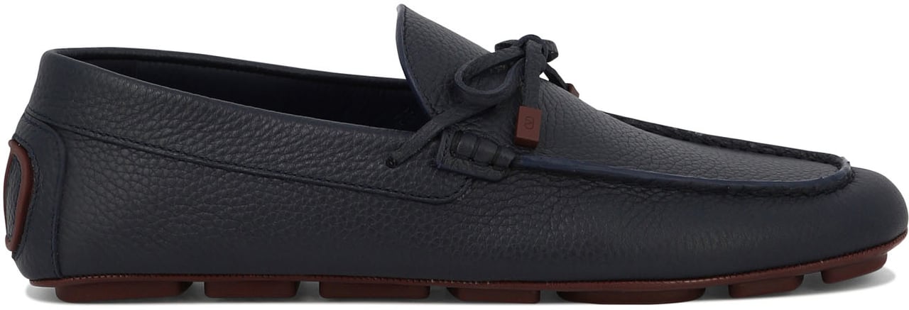 Valentino Garavani Loafers & Slippers Blauw