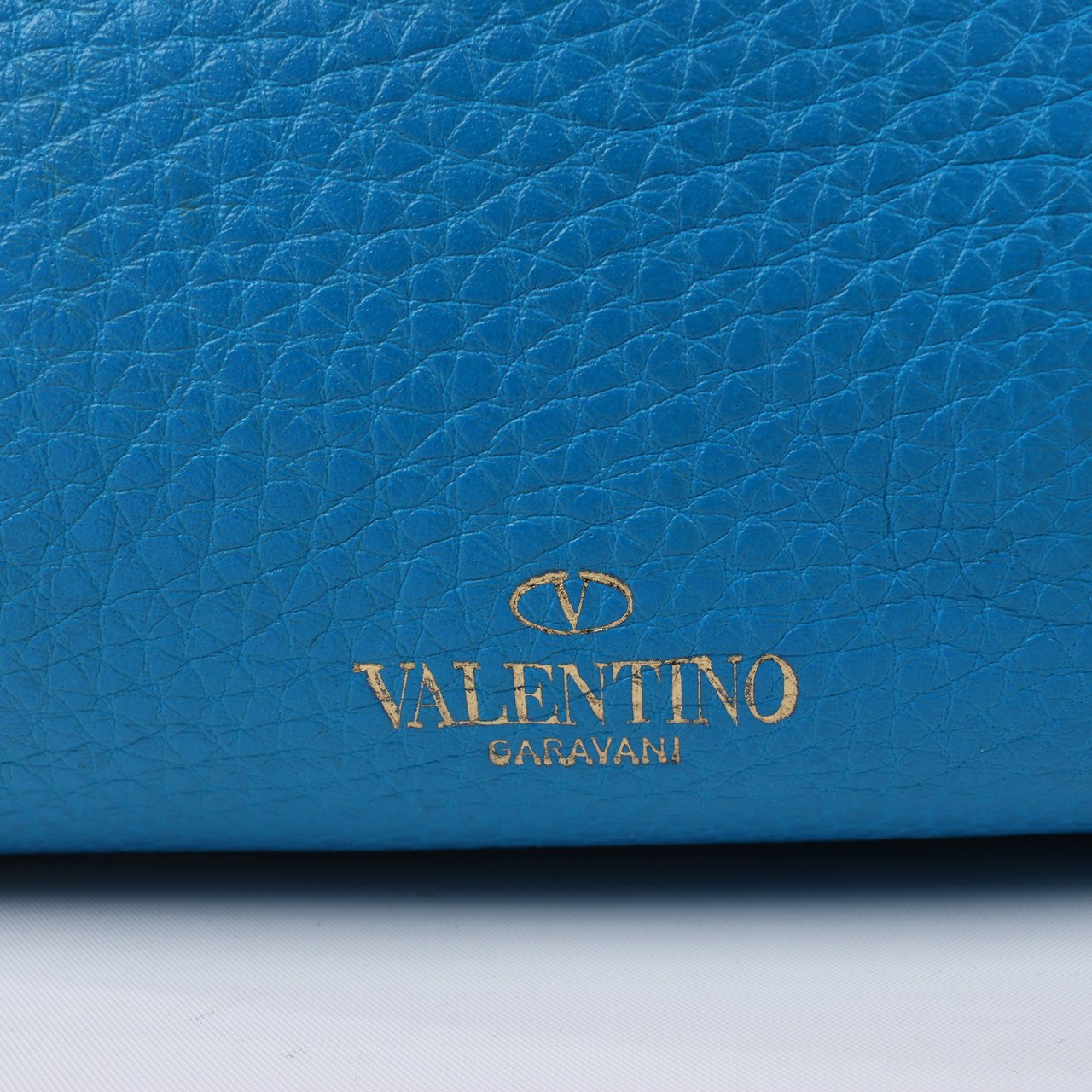 Valentino Garavani Valentino Garavani Rockstud Leather 2Way Handbag in Blue Blauw