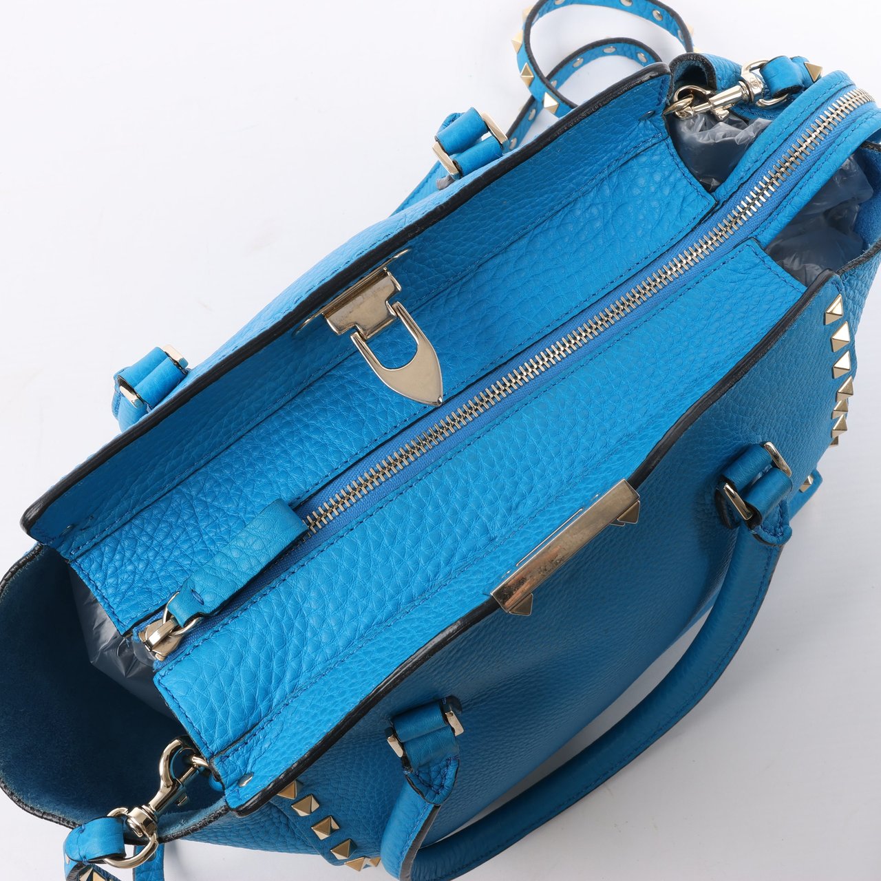 Valentino Garavani Valentino Garavani Rockstud Leather 2Way Handbag in Blue Blauw