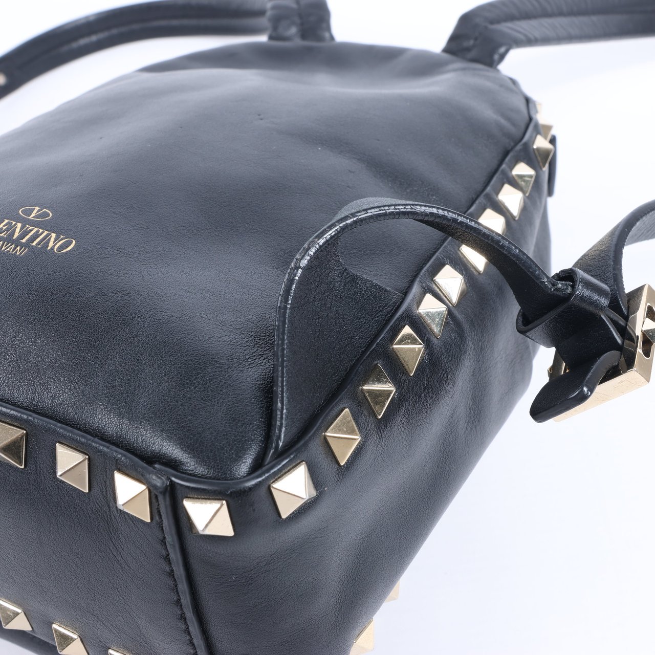 Valentino Garavani Valentino Garavani Rockstud Leather Backpack in Black Zwart
