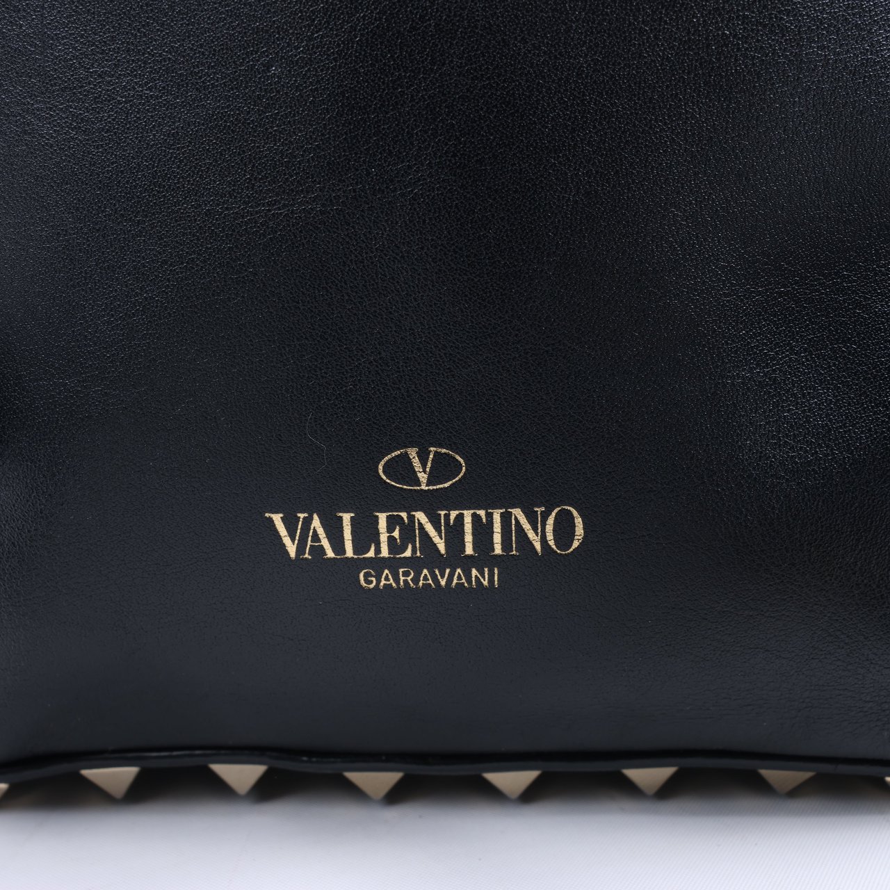 Valentino Garavani Valentino Garavani Rockstud Leather Backpack in Black Zwart