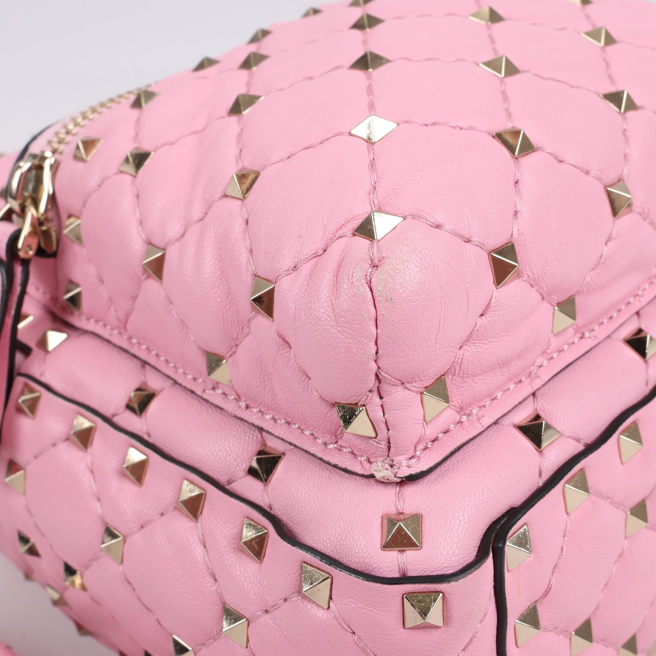 Valentino Garavani Valentino Garavani Rockstud Spike Leather 2Way Backpack in Pink (Marketplaces) Roze