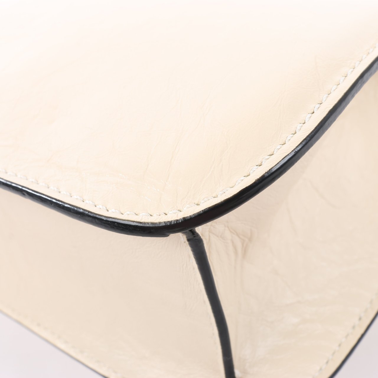 Valentino Garavani Valentino Rockstud Glam Lock Leather Chain Shoulder Bag in Beige Beige