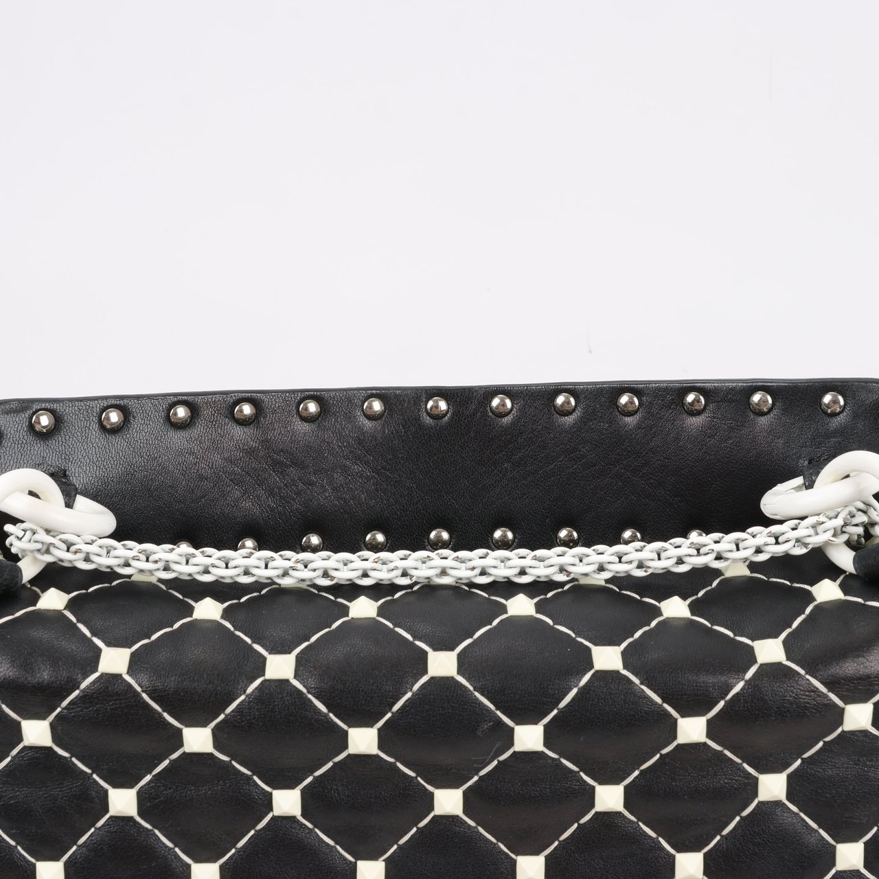 Valentino Garavani Valentino Rockstud Spike Chain 2Way Shoulder Bag in Black x White Divers