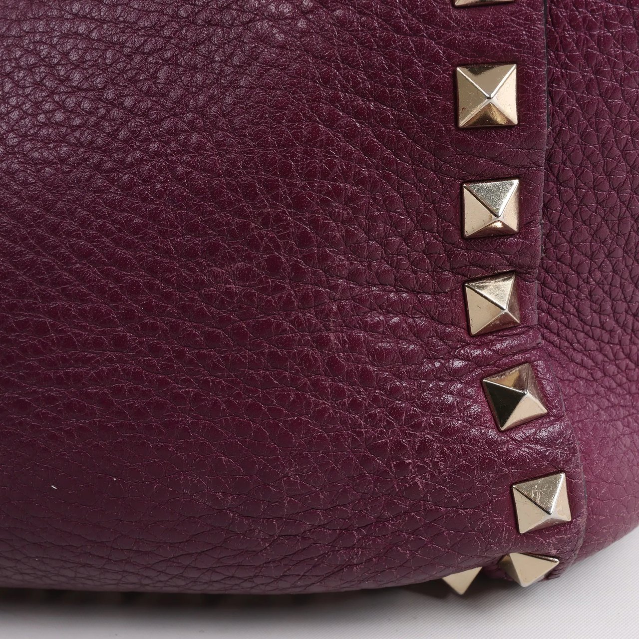 Valentino Garavani Valentino Garavani Rockstud Leather 2Way Handbag in Purple Paars