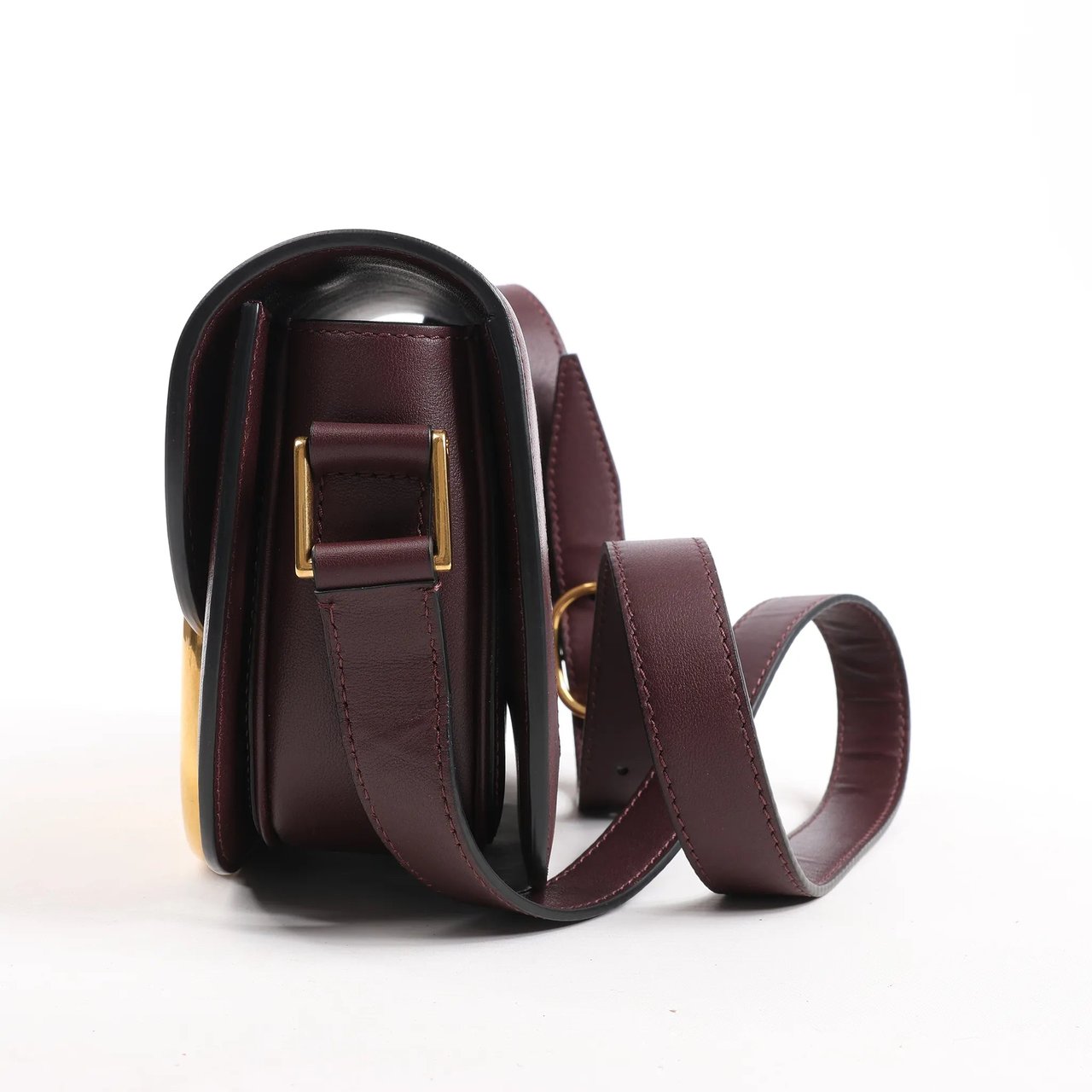 Valentino Garavani Valentino Garavani Supervee Leather Shoulder Strap in Burgundy Maroon