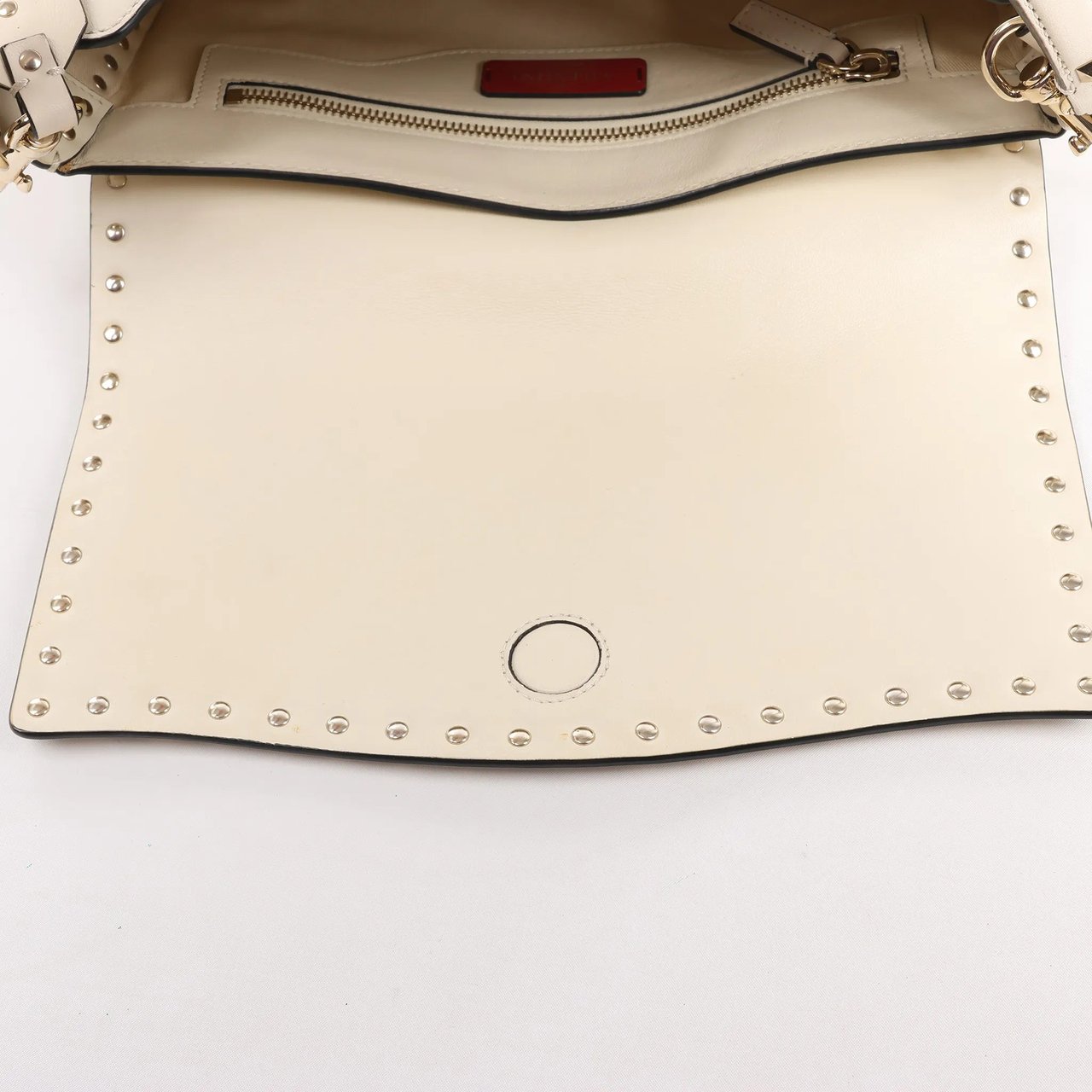Valentino Garavani Valentino Garavani Rockstud Leather 2Way Handbag in Beige Beige