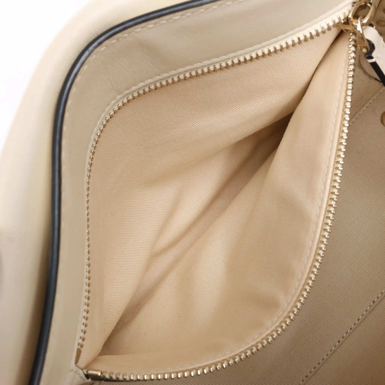 Valentino Garavani Valentino Garavani Rockstud Leather 2Way Handbag in Beige Beige