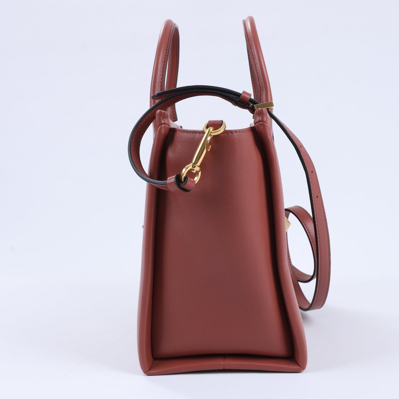 Valentino Garavani Valentino Garavani One Studs Leather 2Way Shoulder Bag in Chestnut Bruin