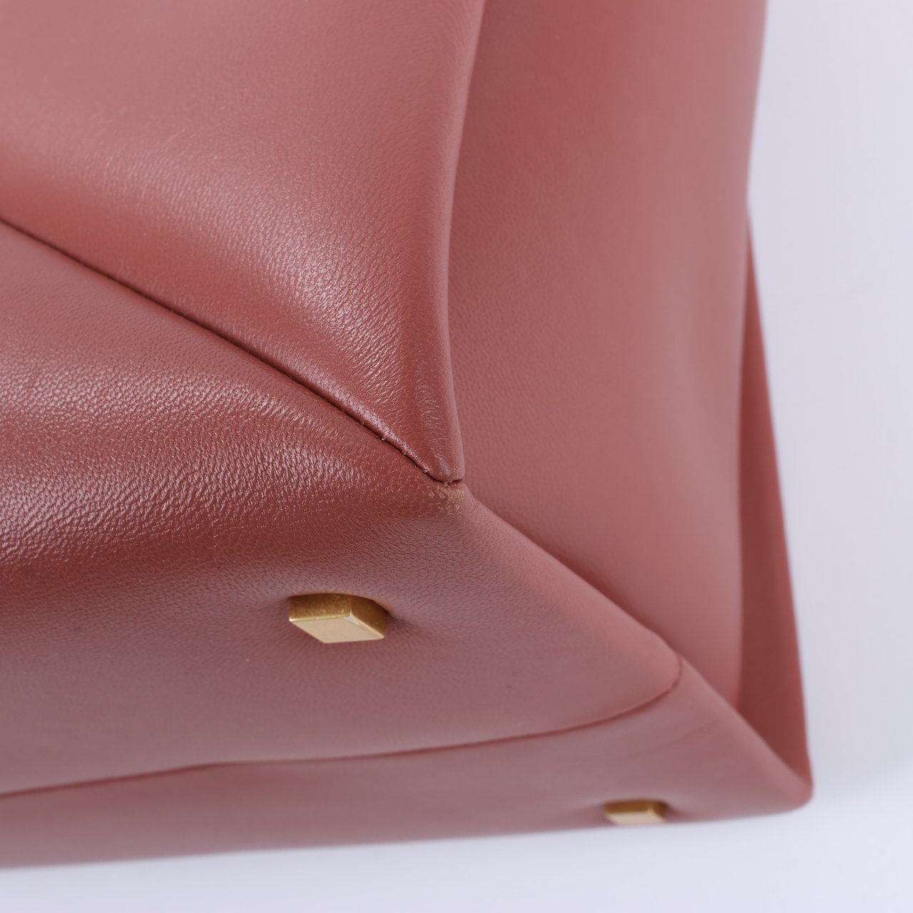 Valentino Garavani Valentino Garavani One Studs Leather 2Way Shoulder Bag in Chestnut Bruin