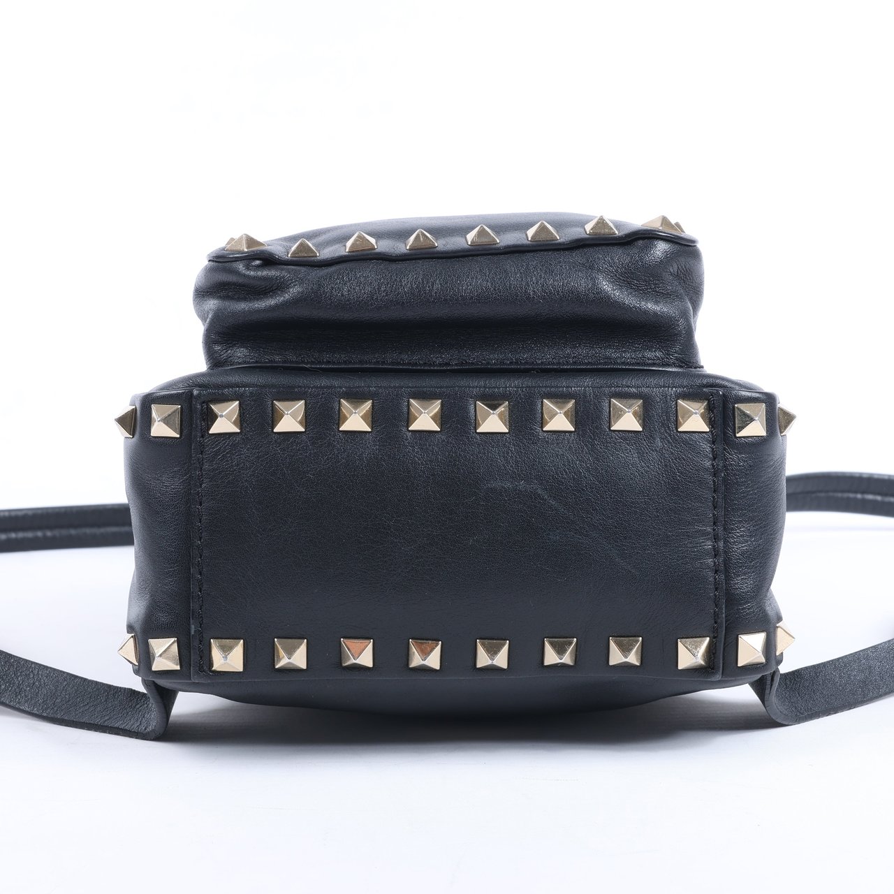 Valentino Garavani Valentino Garavani Rockstud Leather Backpack in Black Zwart