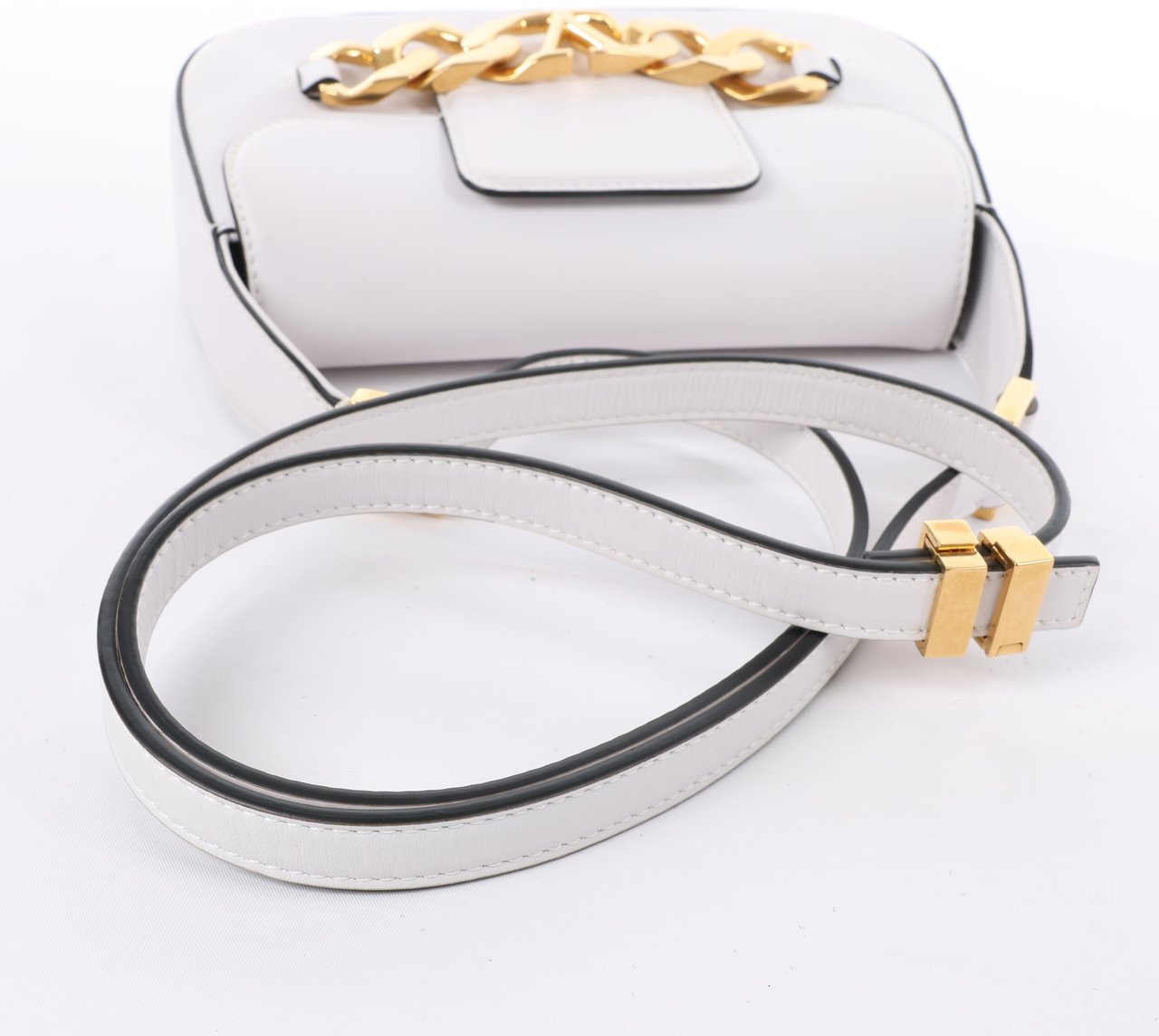 Valentino Garavani Valentino Garavani V logo Leather Shoulder bag in White Wit