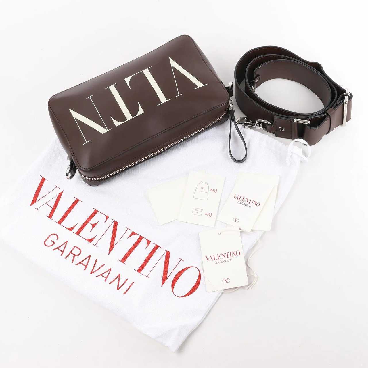 Valentino Garavani Valentino Garavani VLTN Leather Shoulder Bag in Brown Bruin