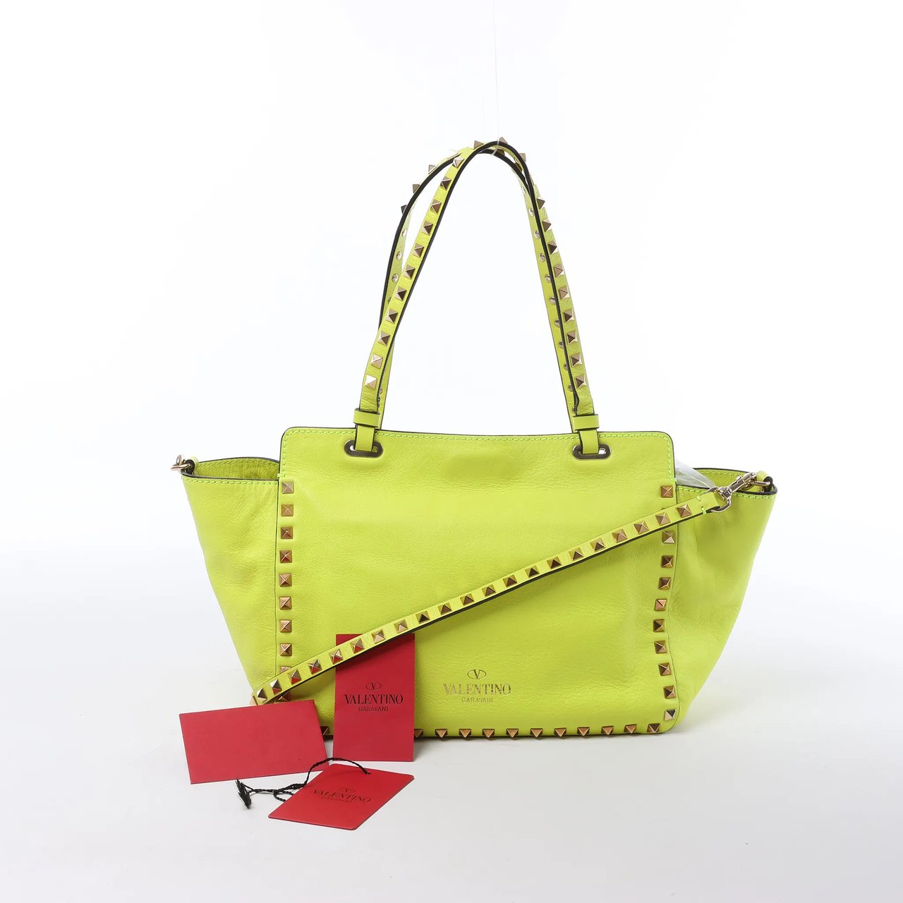 Valentino Garavani Rockstud Leather 2Way Handbag in Yellow Geel
