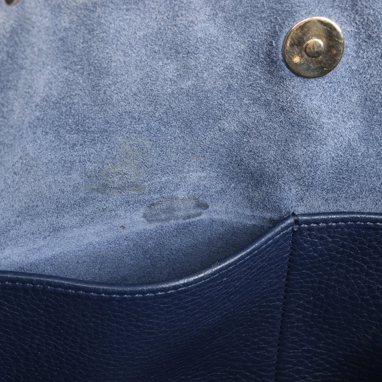 Valentino Garavani Rockstud Leather Shoulder Bag in Navy Blue Navy