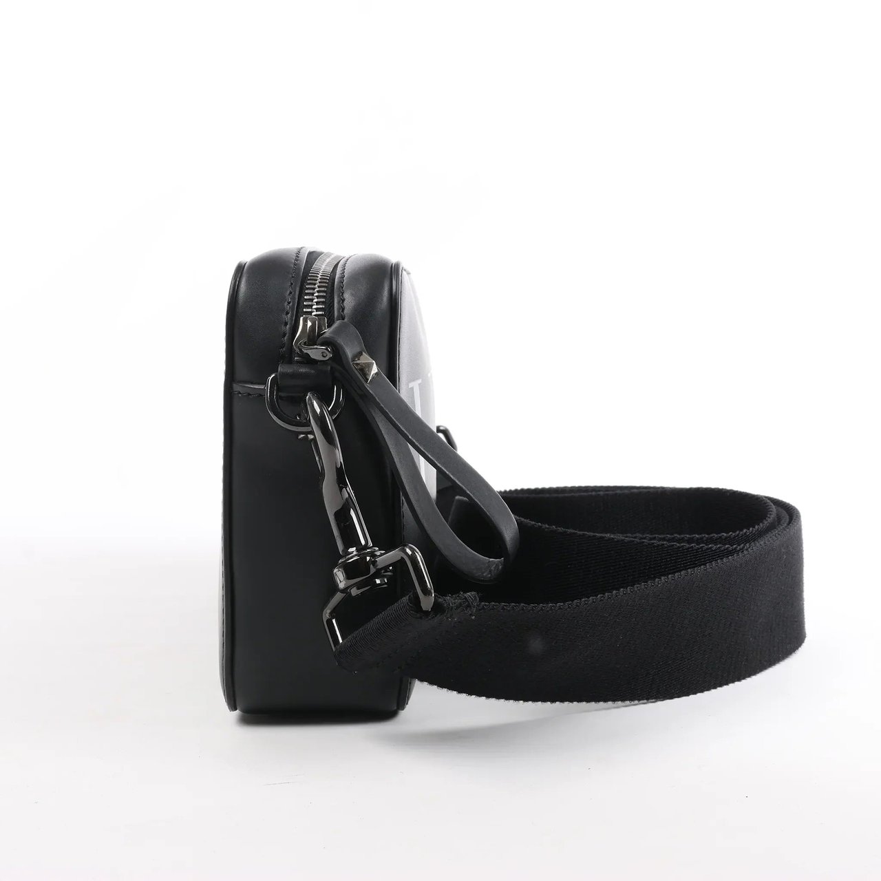 Valentino Garavani VLTN Leather Shoulder Bag in Black Zwart