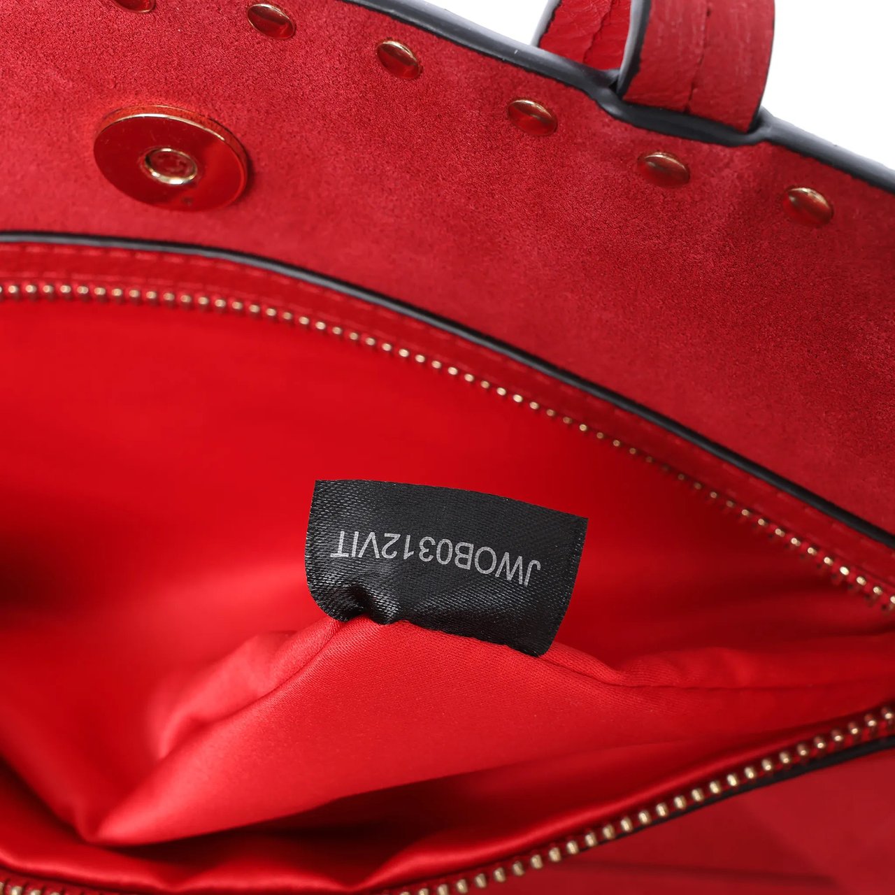 Valentino Garavani Rockstud Leather Shoulder Bag in Red Divers
