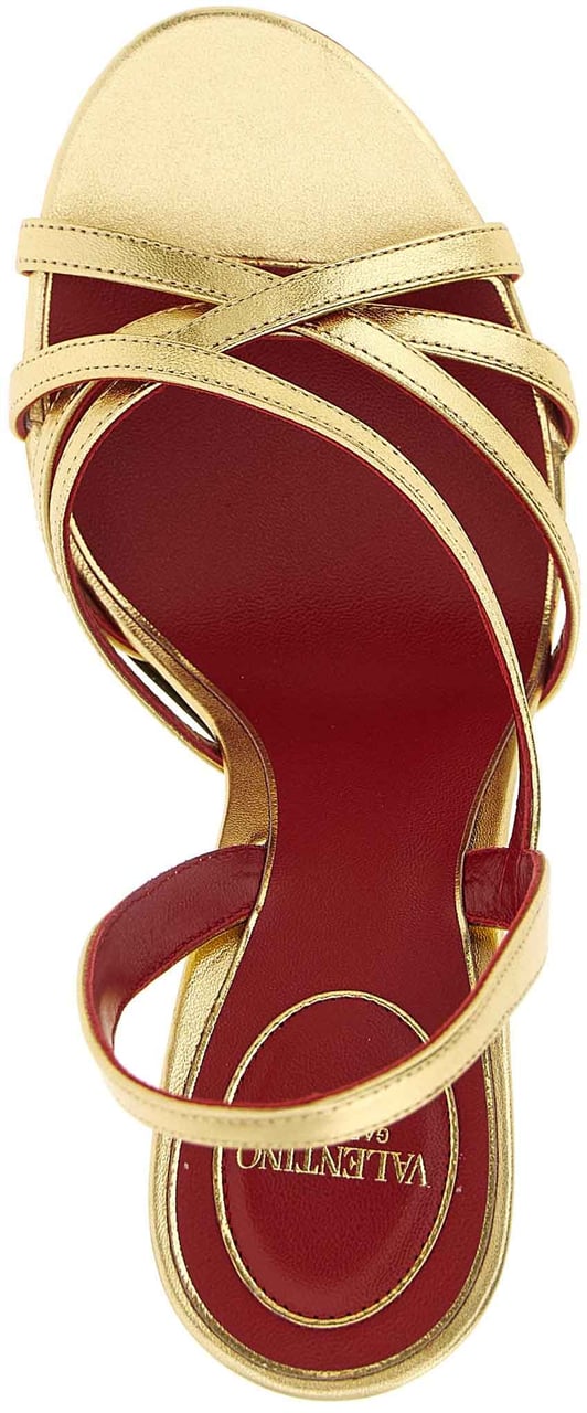 Valentino Garavani Gold Lambskin Stiletto Heel Sandals Goud