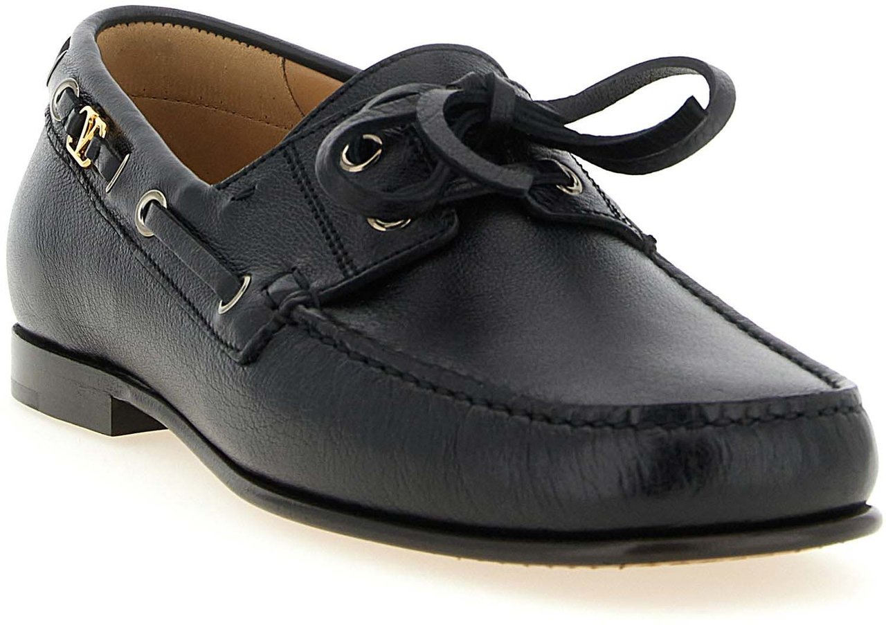 Valentino Garavani Black Buffalo Leather Slip-On Loafers Zwart