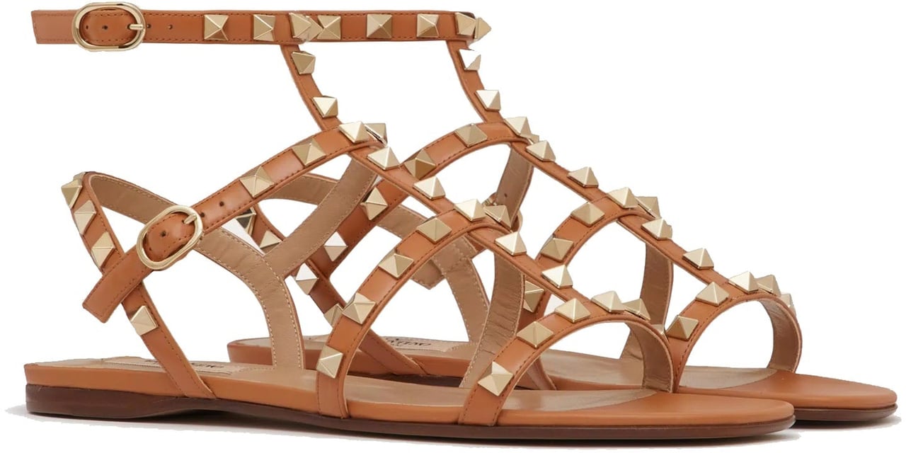 Valentino Garavani Valentino garavani Rockstud Flat Sandals Bruin