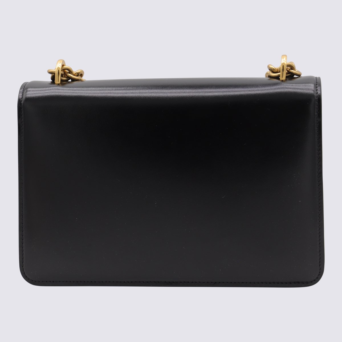 Valentino Garavani Rectangular Black Bag With Gold-Tone Chain Strap And Logo Emblem Zwart