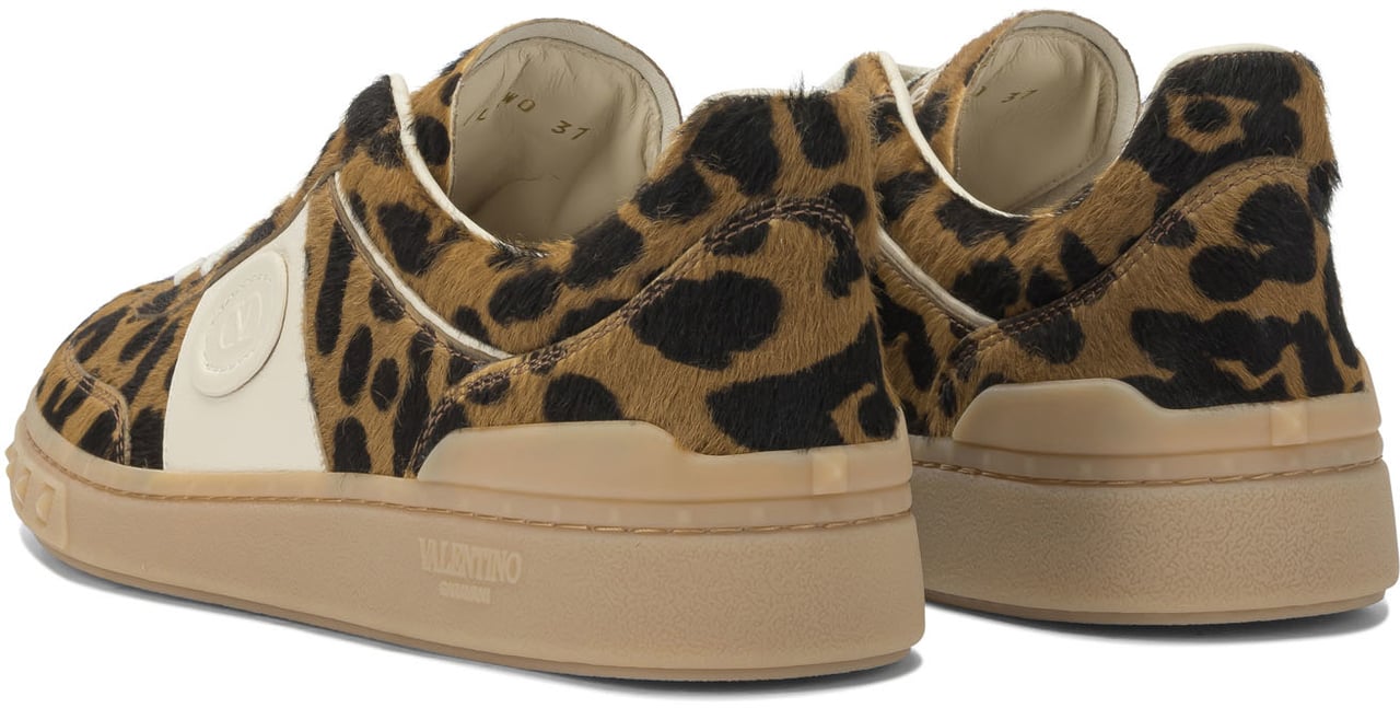 Valentino Garavani Sneakers & Slip-On Bruin