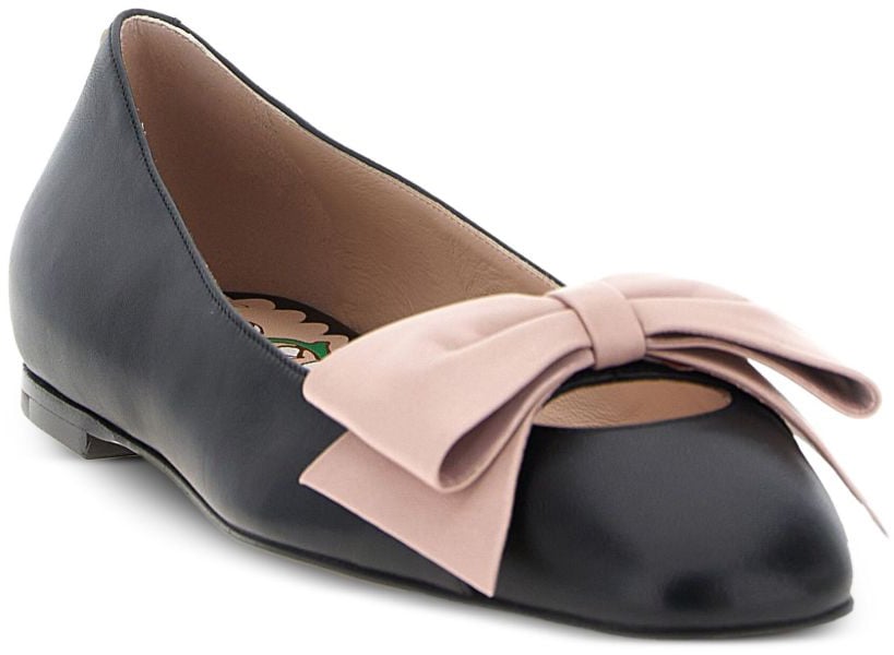 Valentino Garavani Flat Shoes Black Zwart